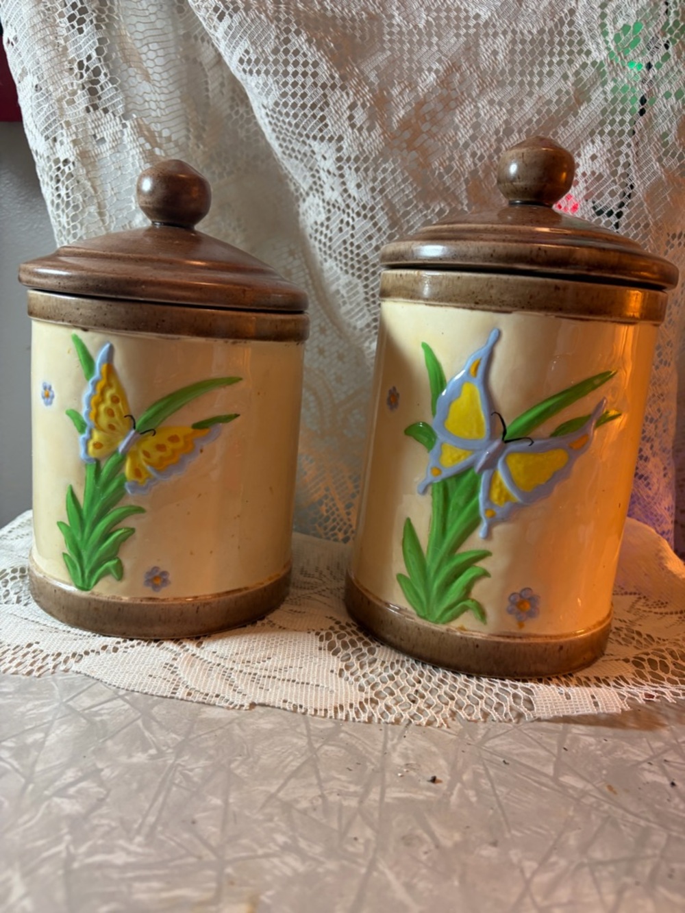 Pristine 1979 Macky Molds Vintage Butterfly Canisters -Set of 2 (Large & Medium)